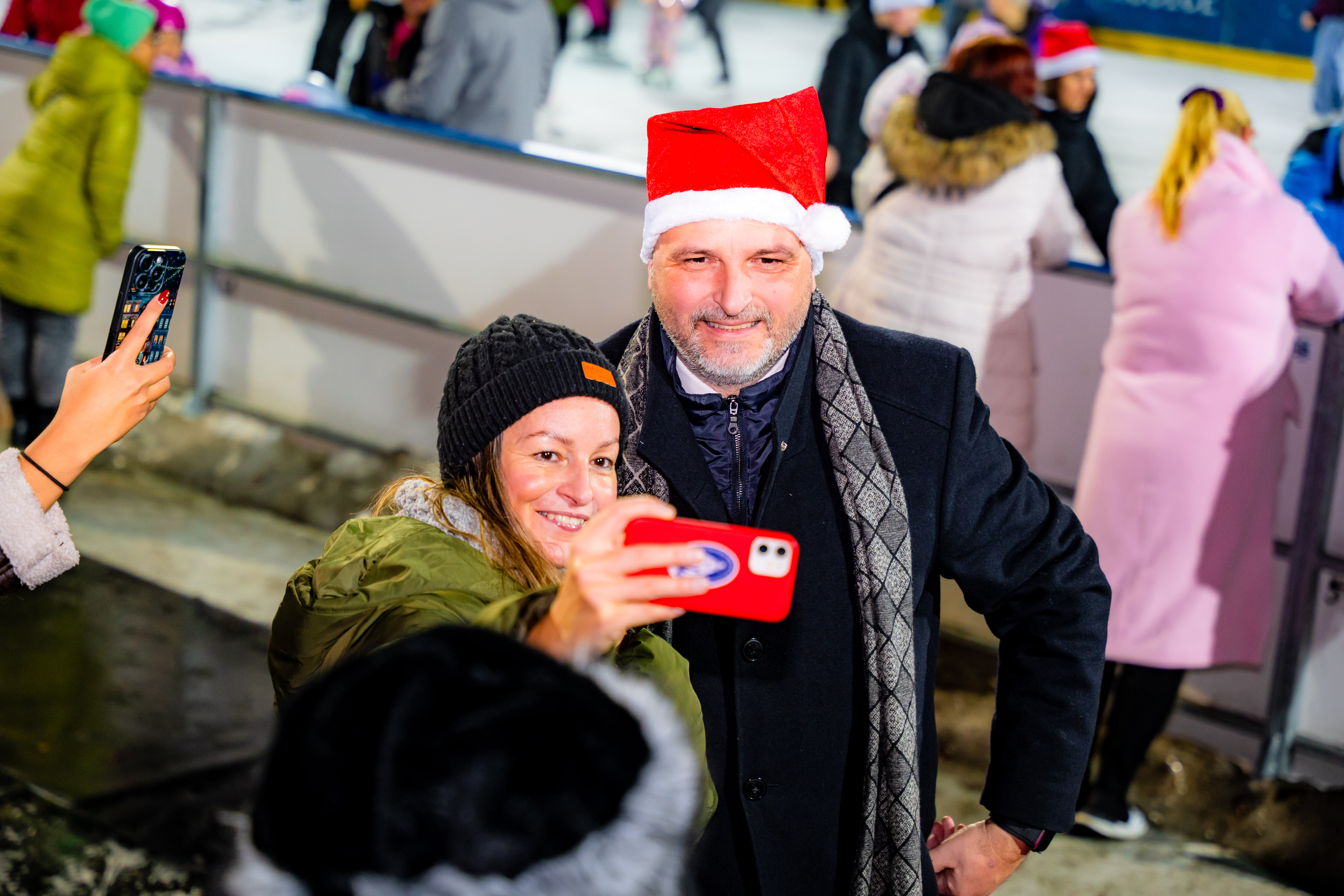 Otvorenie ladovej plochy v Mestskom parku-20